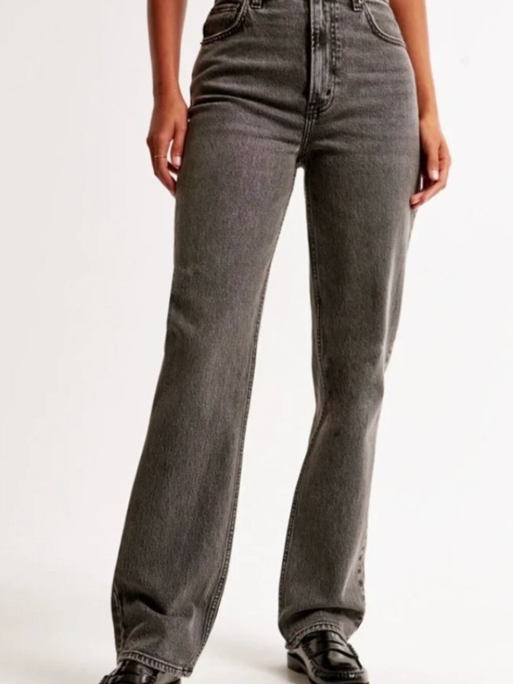 Abercrombie & Fitch Ultra High Rise '90s Straight Jeans - Gray - 26R
